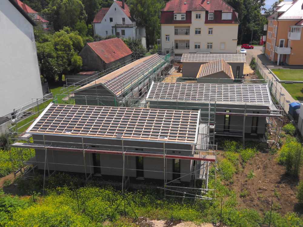 Welsch und Egger Landschaftsarchitekten Auftraggeber: Regens Wagner Dillingen Ausführungsort: Dillingen Architektenteam: Haindl und Kollegen Architekten Projekt: Neubau Tiny-Haeuser