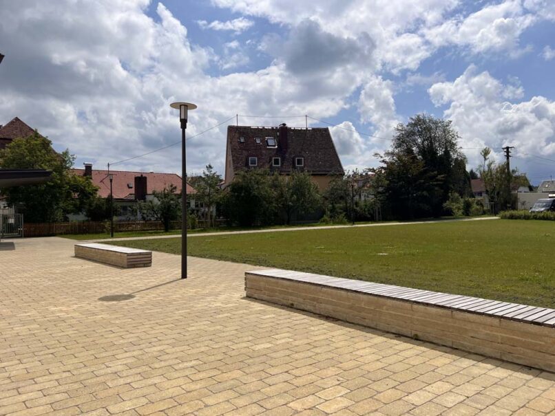 Welsch und Egger Landschaftsarchitekten Auftraggeber: Regens Wagner Erlkam Ausführungsort: Rottenbuch Projekt: Neugestaltung Innenhof