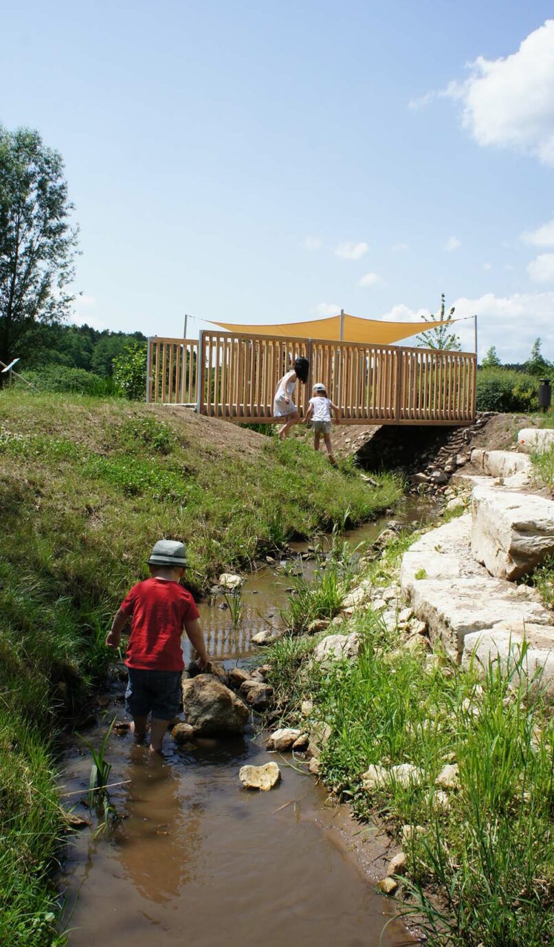 Welsch und Egger Landschaftsarchitekten Bauherr: Regens Wagner Stiftung Zell Projekt: Begegnungspark Zell mit blindengerechter Hauptwegeführung