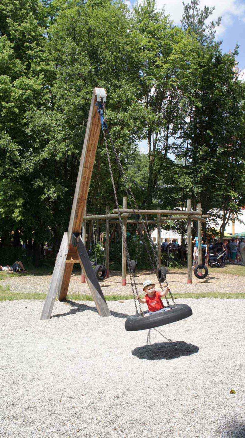 Welsch und Egger Landschaftsarchitekten Bauherr: Regens Wagner Stiftung Zell Projekt: Begegnungspark Zell mit blindengerechter Hauptwegeführung