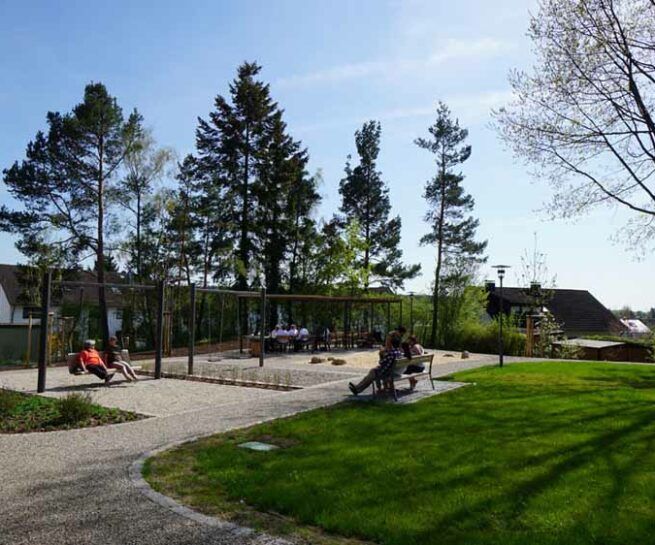 Welsch und Egger Landschaftsarchitekten Bauherr: Wolfsteiner Altenheim Stiftung Projekt: Gesamtkonzept Freianlagen + Neubau Garten der Begegnung Altenheim Allersberg der Wolfsteiner Altenheim Stiftung